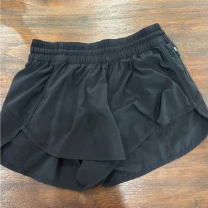 Lululemon Tracker Shorts 4”